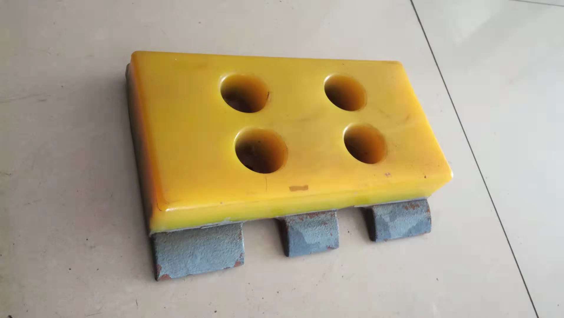 Wirtgen W2100 PU Pad (intergral)